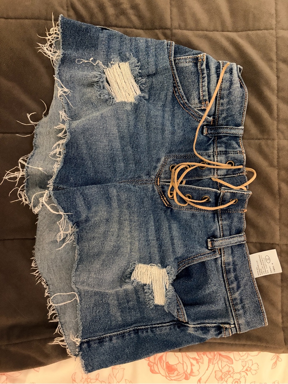 Hollister 2000’s Tie Front Blue Denim Low-Rise Baggy Shorts